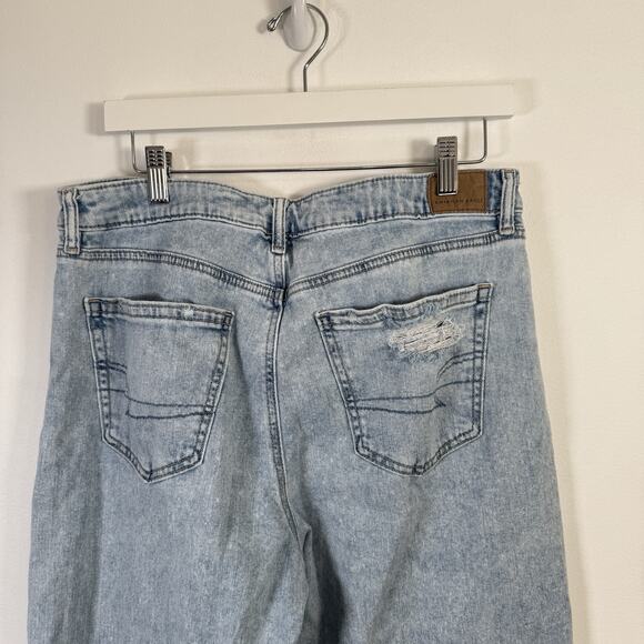 American Eagle Super High Rise Baggy Wide Leg Jeans Light Wash Womens 8 Short - Picture 6 of 10
